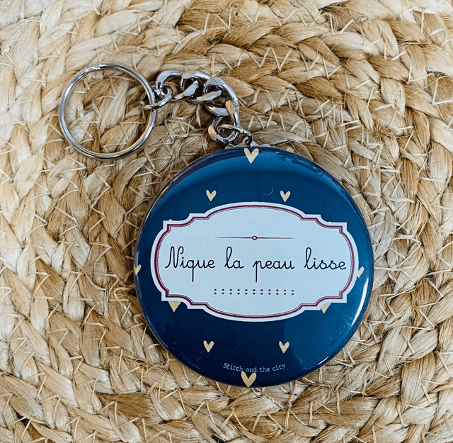 Porte clé Nique la peau lisse